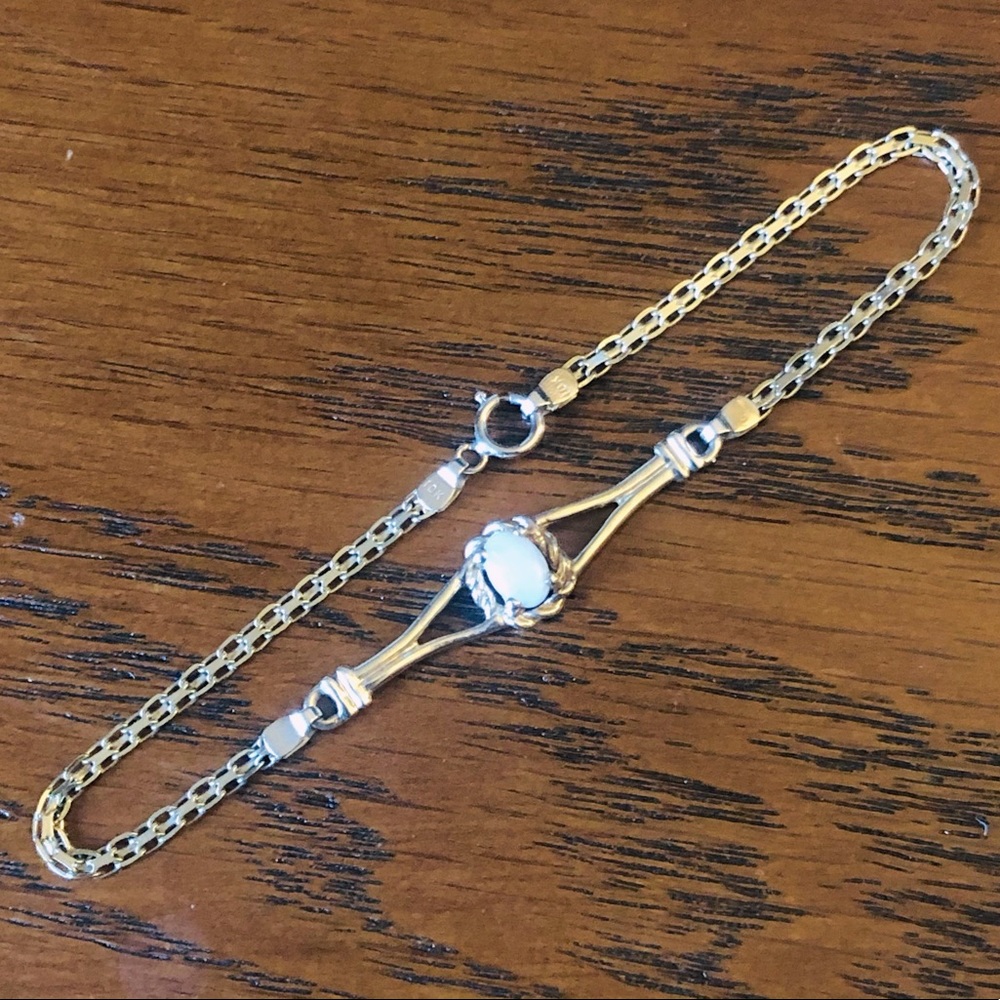 10k Yellow Gold Opal Open Chain Bracelet